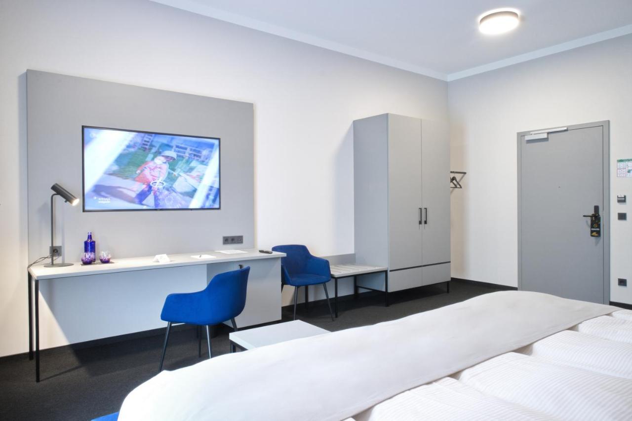 Hotel Adler Muenster Екстериор снимка