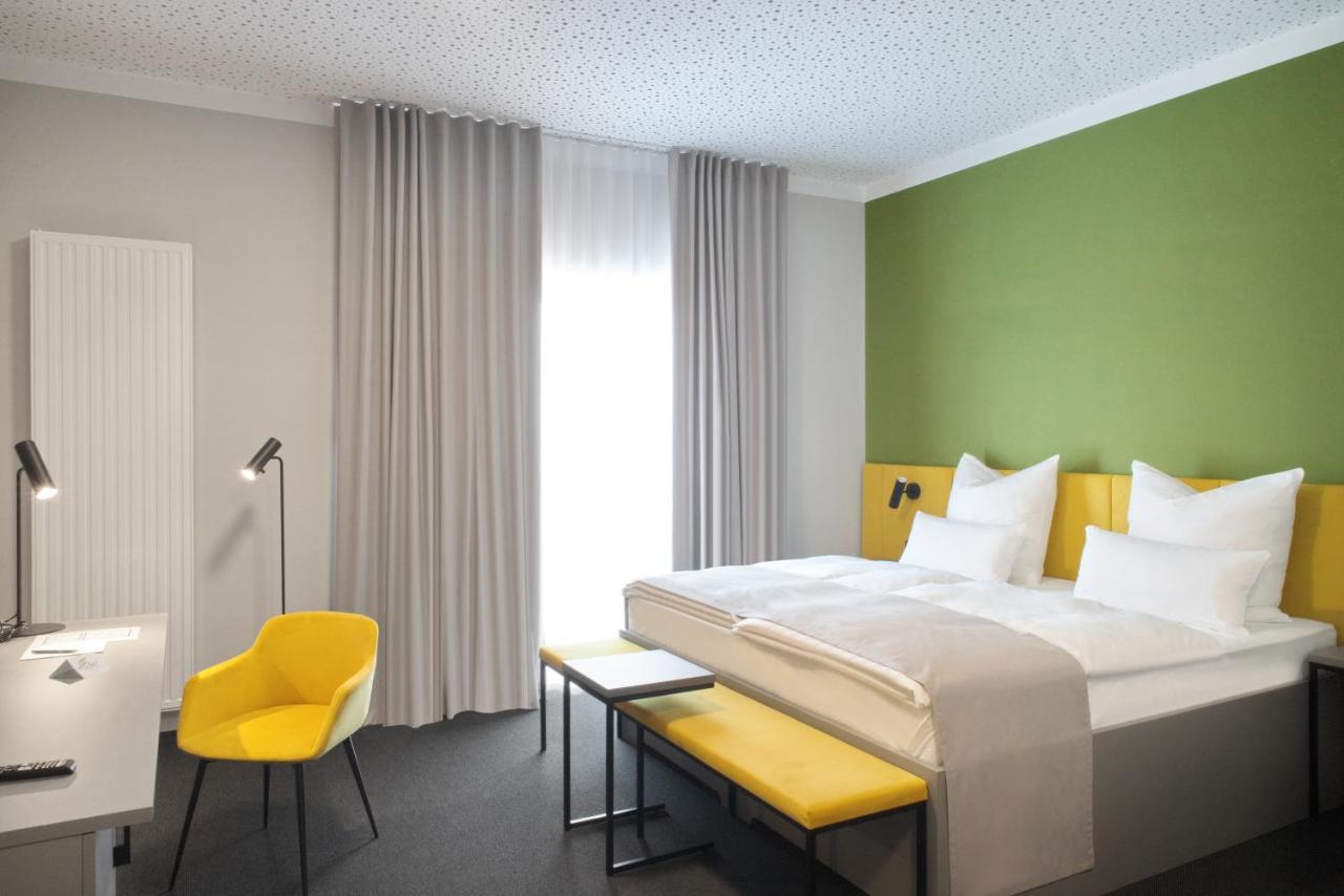 Hotel Adler Muenster Екстериор снимка