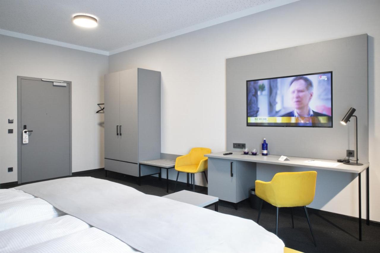 Hotel Adler Muenster Екстериор снимка
