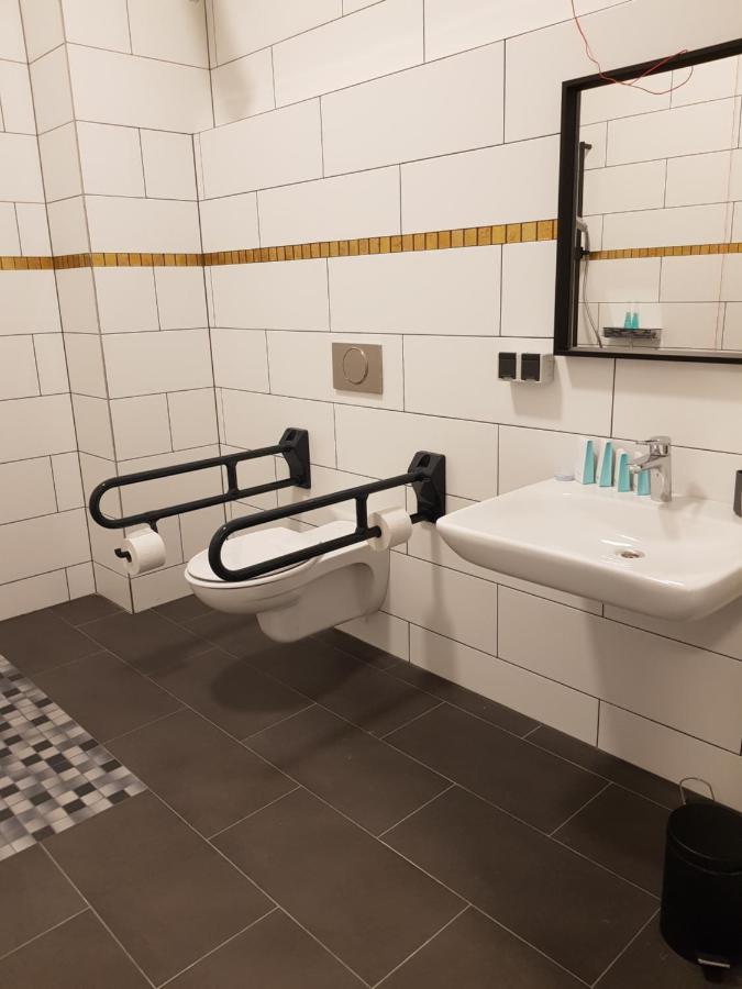 Hotel Adler Muenster Екстериор снимка